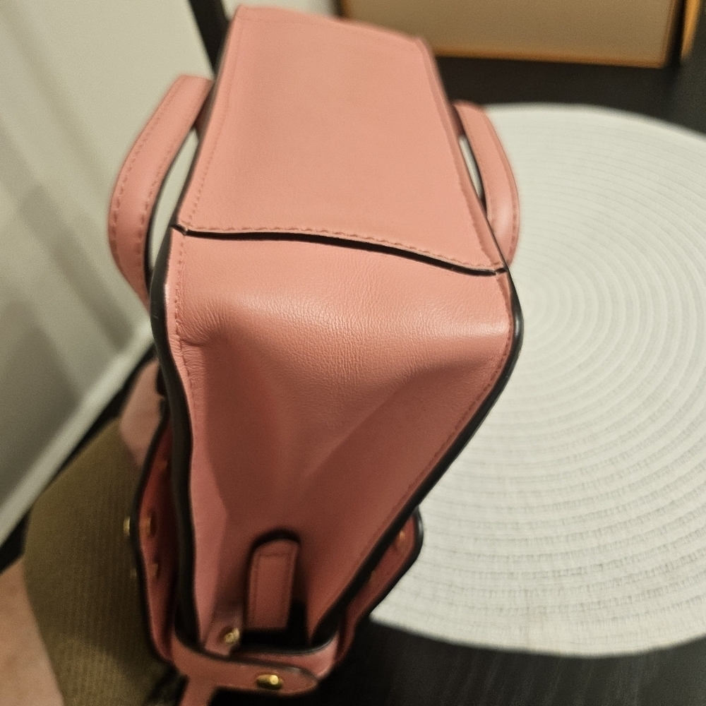 Fendi Flip Tote - Small With Shoulder Strap - Picture 7 of 12